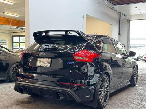 2016 Ford Focus RS Base