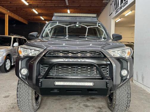 2016 Toyota 4Runner SR5