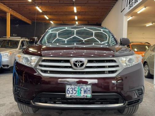2012 Toyota Highlander SE