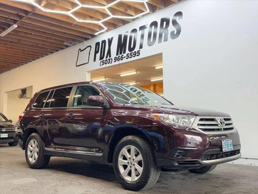 2012 Toyota Highlander SE