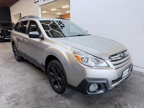 2014 Subaru Outback 2.5i