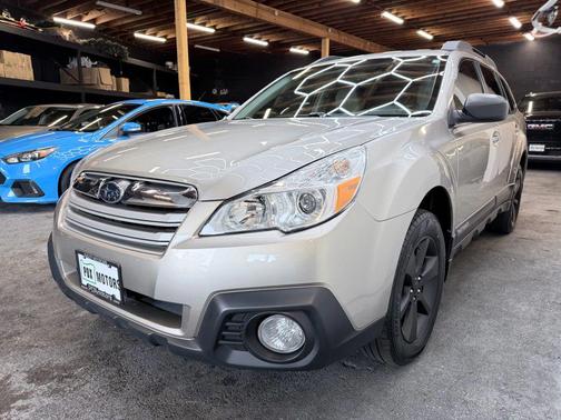 2014 Subaru Outback 2.5i
