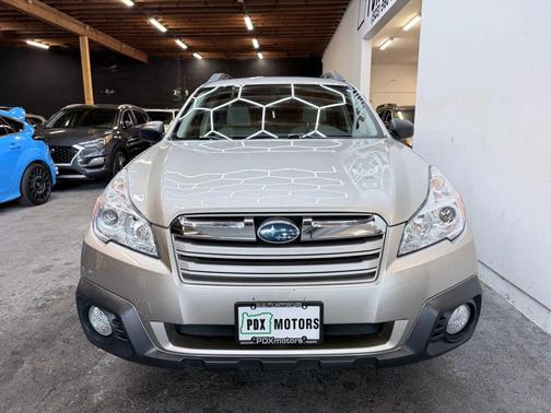 2014 Subaru Outback 2.5i