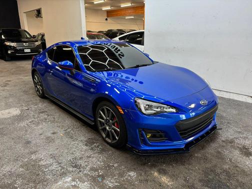 WR Blue Pearl 2017 Subaru BRZ Limited