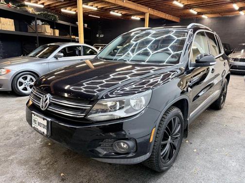 2013 Volkswagen Tiguan 2.0T SE 4MOTION