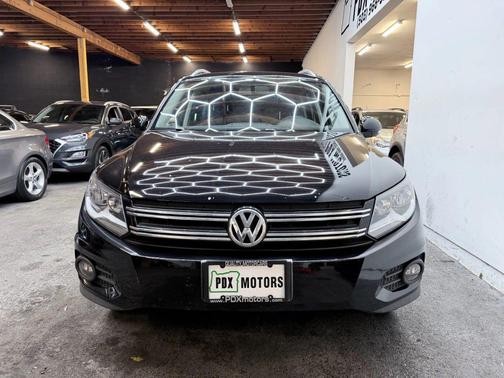 2013 Volkswagen Tiguan 2.0T SE 4MOTION