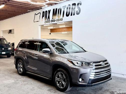 2017 Toyota Highlander Limited Platinum