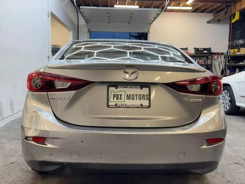 2014 Mazda Mazda3 i Touring
