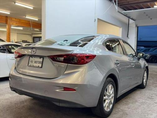 2014 Mazda Mazda3 i Touring