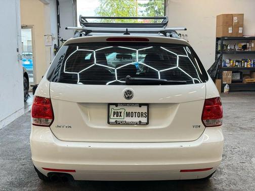 2012 Volkswagen Jetta SportWagen TDI