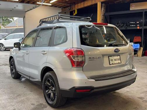 2014 Subaru Forester 2.5i