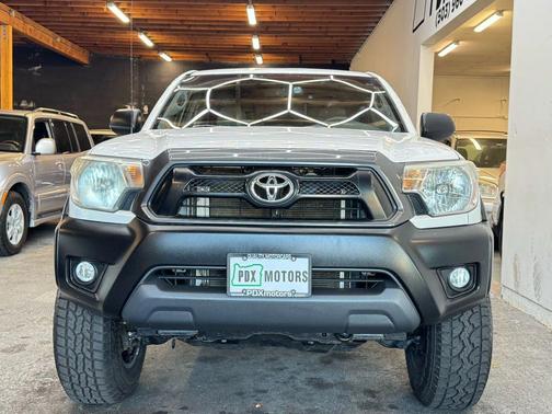 2014 Toyota Tacoma Base