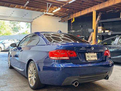 2009 BMW 335 335i Coupe 2D