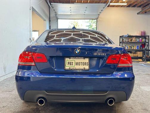 2009 BMW 335 335i Coupe 2D