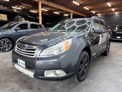 2011 Subaru Outback 3.6 R Limited