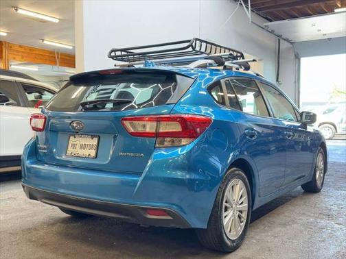 2018 Subaru Impreza 2.0i Premium