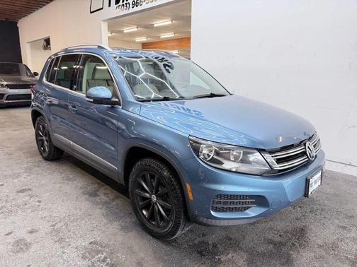 2017 Volkswagen Tiguan 2.0T Wolfsburg Edition