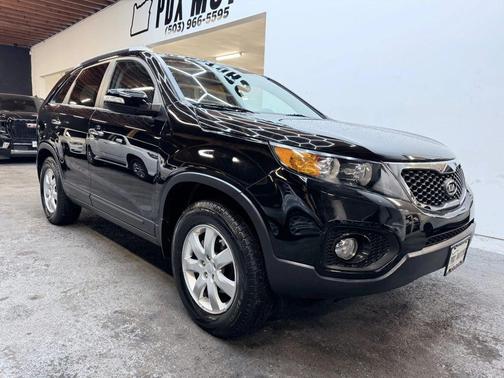 2011 Kia Sorento LX