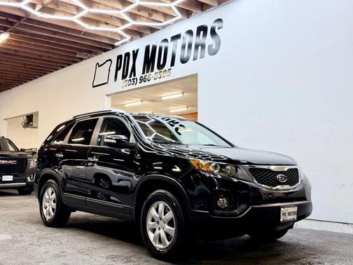 2011 Kia Sorento LX