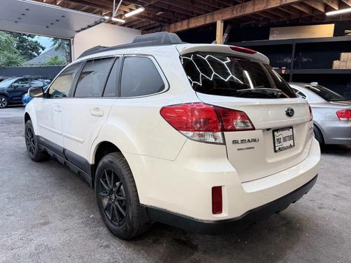 2014 Subaru Outback 2.5i Limited