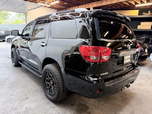 2014 Toyota Sequoia Limited