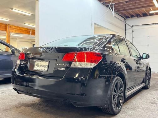 2013 Subaru Legacy Premium