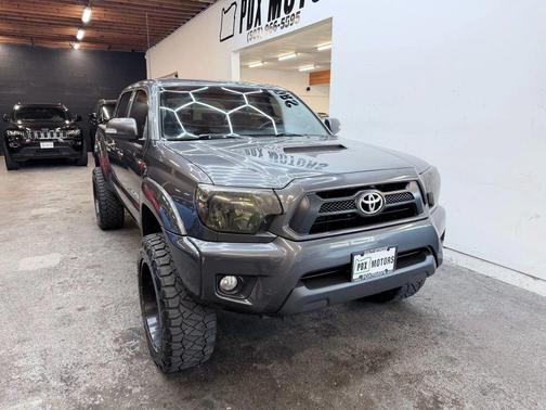 2015 Toyota Tacoma Base