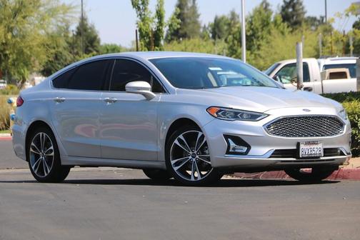 Photo 2 of 20 of 2019 Ford Fusion Titanium