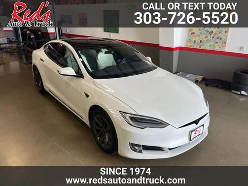 2020 Tesla Model S Performance