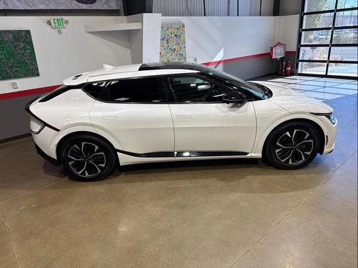 2022 Kia EV6 GT-Line