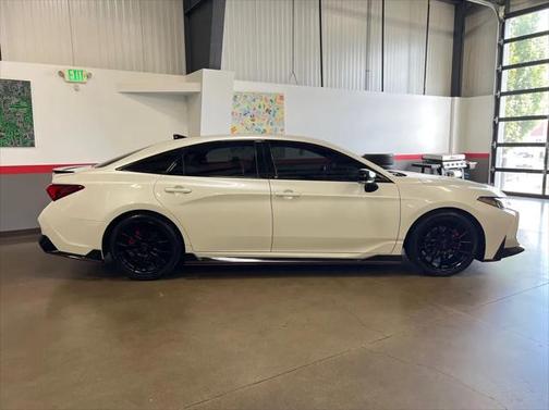 2021 Toyota Avalon TRD