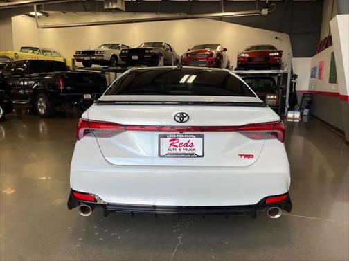 2021 Toyota Avalon TRD