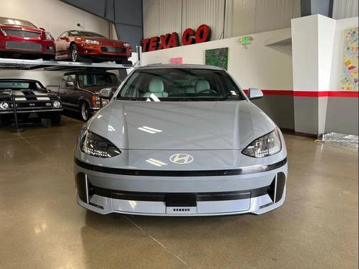 2023 Hyundai IONIQ 6 SEL
