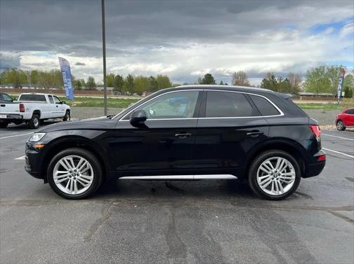 2018 Audi Q5 2.0T Premium Plus