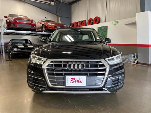 2018 Audi Q5 2.0T Premium Plus