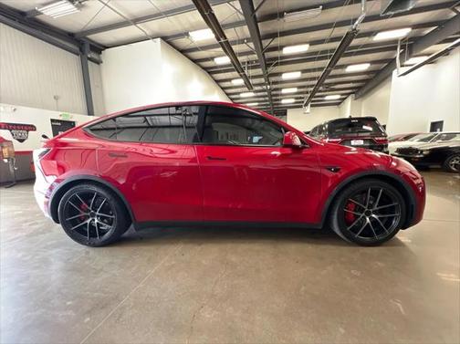 2020 Tesla Model Y Performance Dual Motor All-Wheel Drive