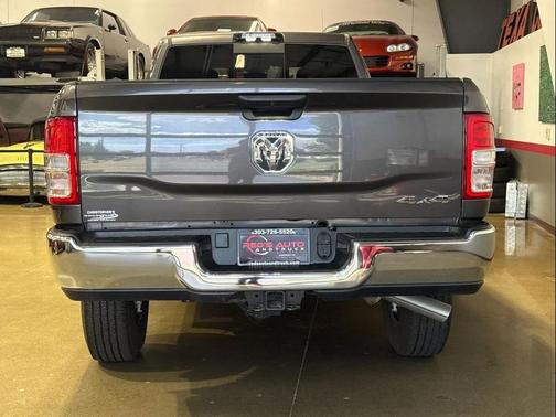 Granite Crystal Metallic Clearcoat 2024 RAM 2500 Tradesman Crew Cab 4x4 8' Box
