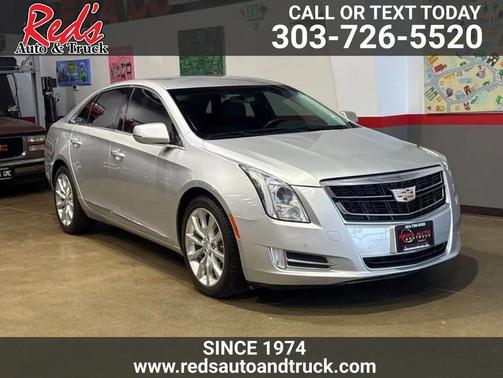 Radiant Silver Metallic 2016 Cadillac XTS Luxury
