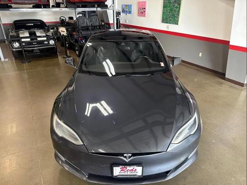 2016 Tesla Model S P90D