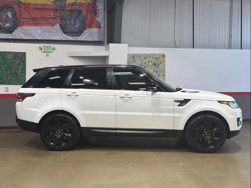 White 2015 Land Rover Range Rover Sport Supercharged HSE