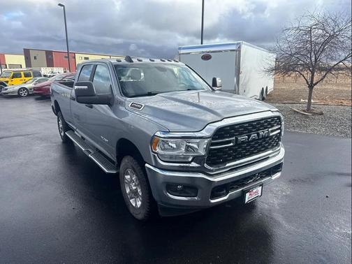 2023 RAM 2500 Big Horn Crew Cab 4x4 8' Box