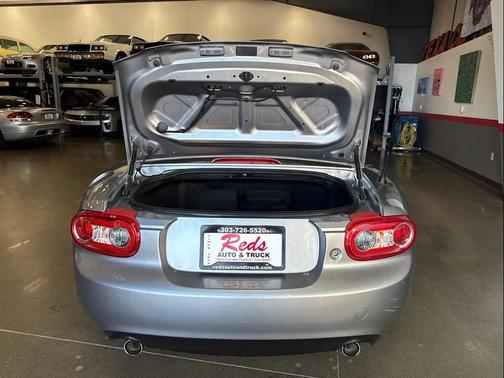 2009 Mazda MX-5 Miata Sport