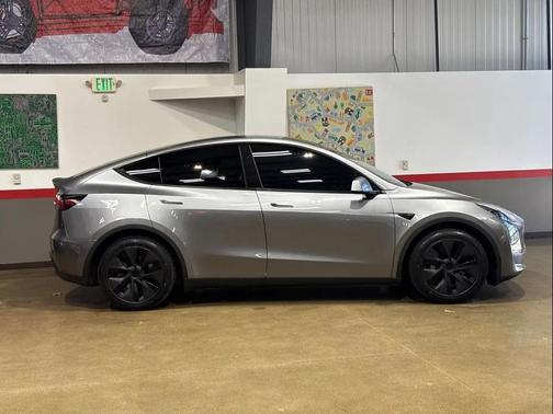 Stealth Grey 2025 Tesla Model Y Long Range Dual Motor All-Wheel Drive