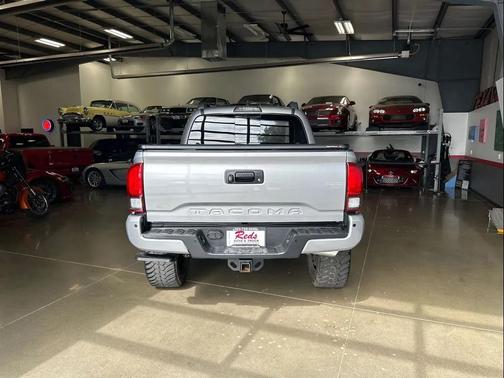 2019 Toyota Tacoma TRD Sport