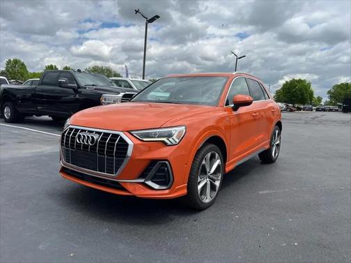 2020 Audi Q3 45 S line Prestige