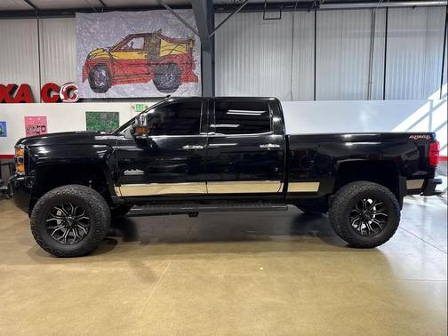 2016 Chevrolet Silverado 2500 High Country