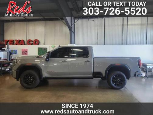 2025 GMC Sierra 2500 AT4
