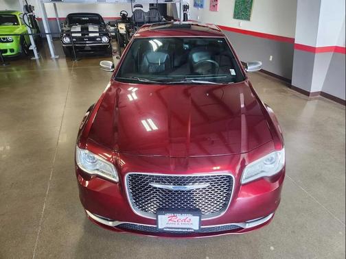 2015 Chrysler 300C Platinum