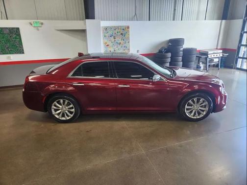 2015 Chrysler 300C Platinum