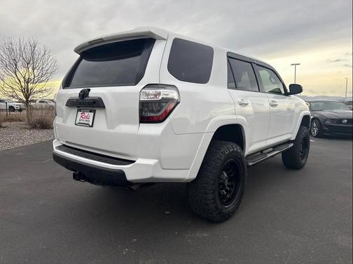 2018 Toyota 4Runner TRD Off Road Premium
